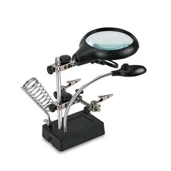 magnifier with auxiliary clip